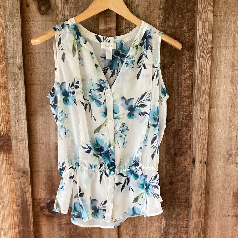 LOFT Sleeveless Floral Button-Front Blouse in White and Blue